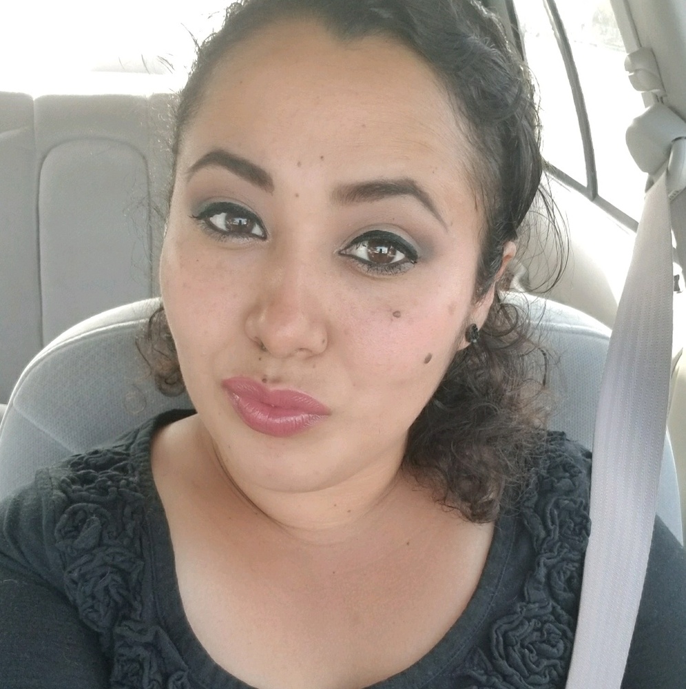 Meet your Posher, Jasmine